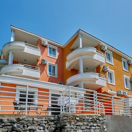 Apartments Villa Relax Petrovac المظهر الخارجي الصورة