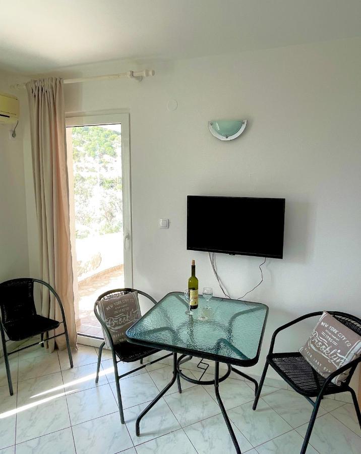Apartments Villa Relax Petrovac المظهر الخارجي الصورة