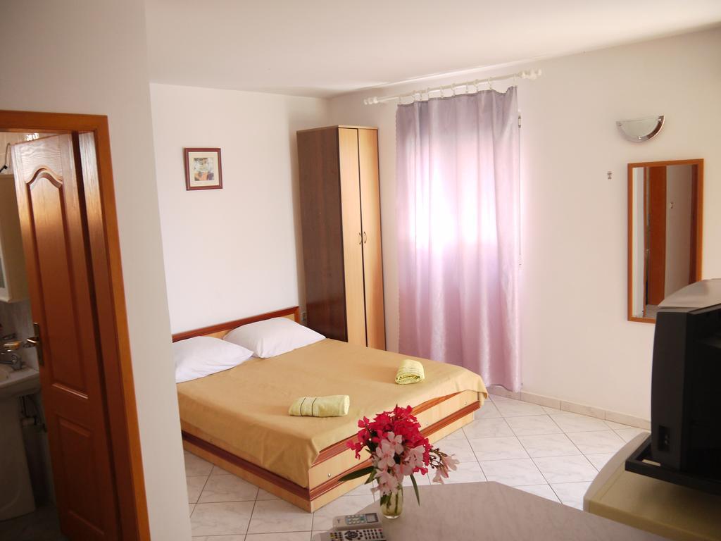 Apartments Villa Relax Petrovac المظهر الخارجي الصورة